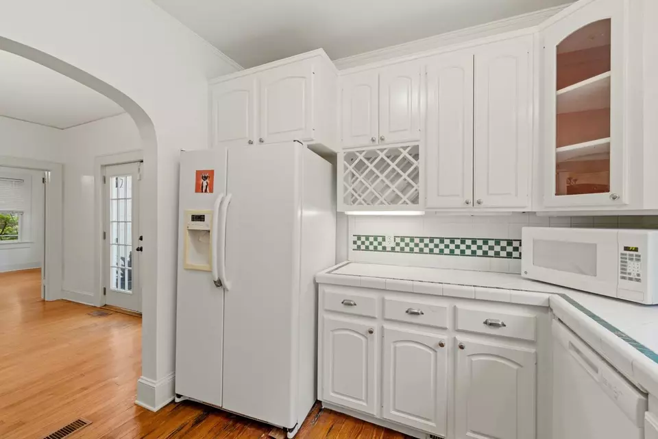  562 E Call St, Tallahassee, FL 32301 photo 16