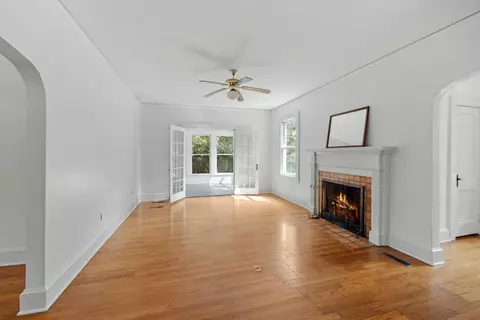 562 E Call St, Tallahassee, FL 32301 photo 6