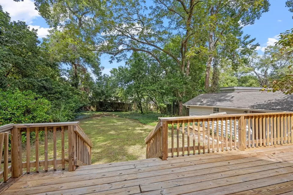  562 E Call St, Tallahassee, FL 32301 photo 24