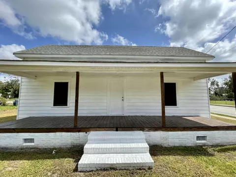 569 SW Range Ave, Madison, FL 32340 photo 3