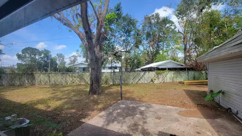 900 E Julia St, Perry, FL 32347 photo 5