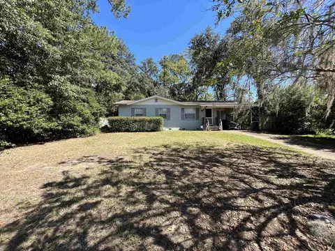 421 Revell Dr, Tallahassee, FL 32304