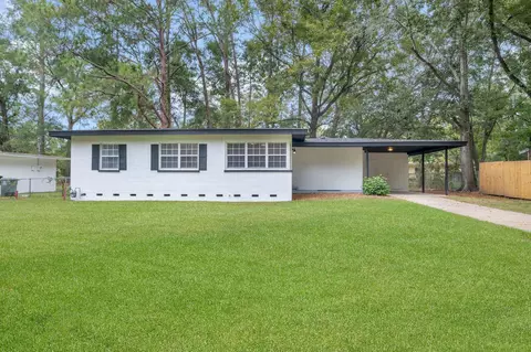 706 Cochran Dr, Tallahassee, FL 32301