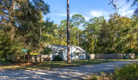 103 Neeley Rd, Crawfordville, FL 32327
