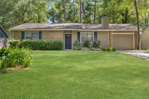 8743 Minnow Creek Dr, Tallahassee, FL 32312