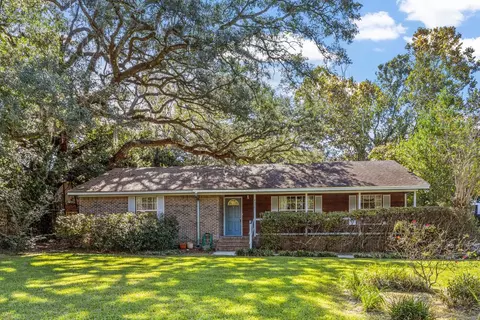 4117 Heniard Rd, Tallahassee, FL 32303