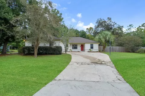 5040 Pimlico Dr, Tallahassee, FL 32309