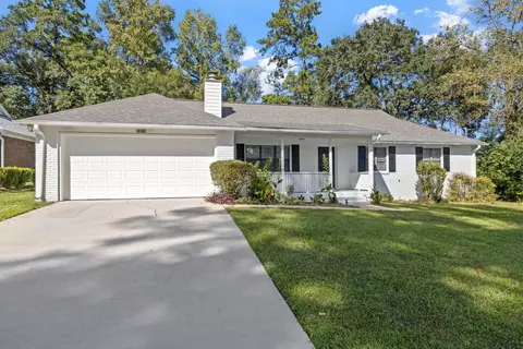 2416 Wintergreen Rd, Tallahassee, FL 32308