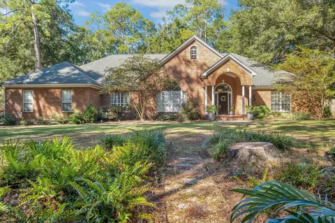 2130 La Rochelle Dr, Tallahassee, FL 32308