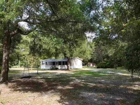 183 Wildflower Ln, Crawfordville, FL 32327