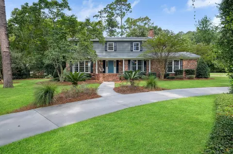 2402 Chamberlin Dr, Tallahassee, FL 32308