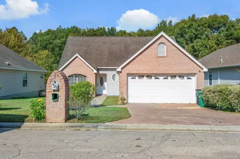 4312 Cool Emerald Dr, Tallahassee, FL 32303