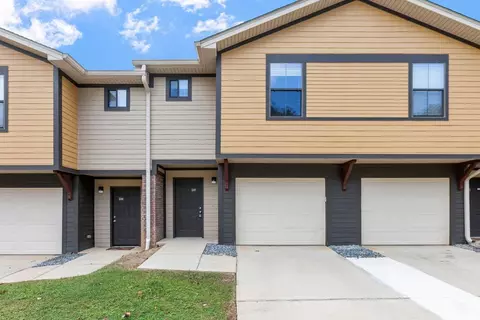 2307 Timber Oaks Ln, Tallahassee, FL 32304