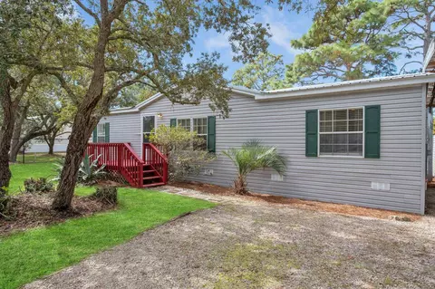 150 Alabama St, Carrabelle, FL 32322