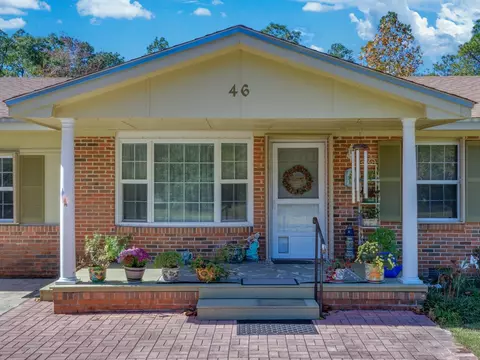 46 Brown Blvd, Crawfordville, FL 32327