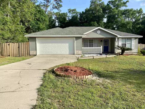 48 Coral Way, Crawfordville, FL 32327