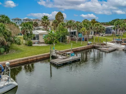 46 Janet Dr, Crawfordville, FL 32327