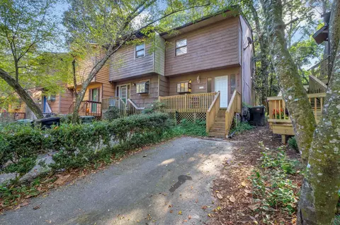 1743 S Beechwood Cir, Tallahassee, FL 32301