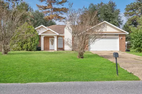 182 Ponderosa Cir, Midway, FL 32343