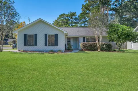 3256 Garcia Dr, Tallahassee, FL 32309