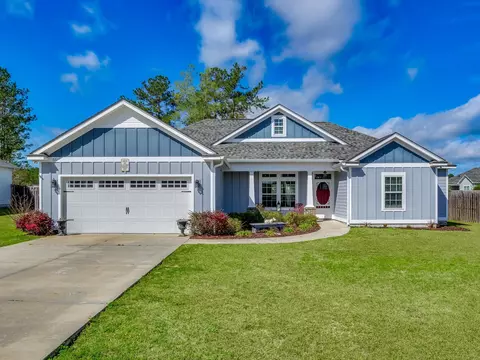 55 Mallard Pond Cir, Crawfordville, FL 32327