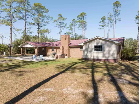 Exterior - 1419 E Green St, Perry, FL 32347 photo 10 of 13