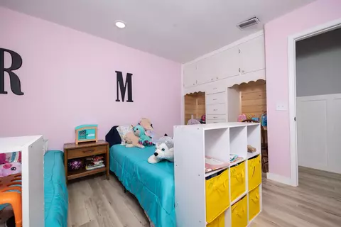 Bedroom - 1419 E Green St, Perry, FL 32347 photo 3 of 4