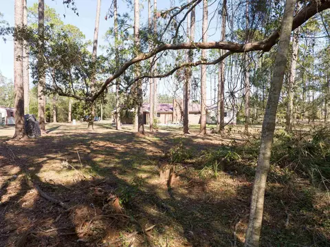 View/Area - 1419 E Green St, Perry, FL 32347 photo 4 of 5