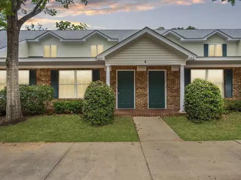 4434 Gearheart Rd, Tallahassee, FL 32303