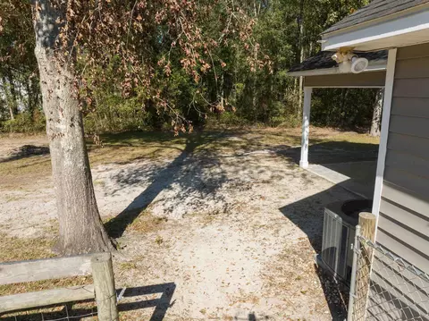 Exterior - 231 NE Green Tree Ter, Lee, FL 32059 photo 9 of 12