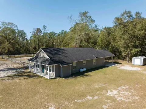 Exterior - 231 NE Green Tree Ter, Lee, FL 32059 photo 4 of 12