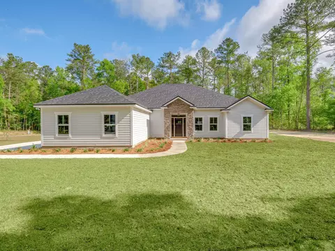 1824 Dr Martin Luther King Jr Rd, Crawfordville, FL 32327