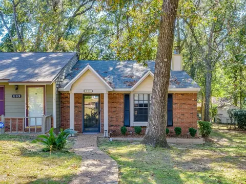 1111 Brafforton Dr #A, Tallahassee, FL 32311