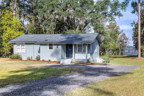 1721 NE Cherry Lake Cir, Madison, FL 32340