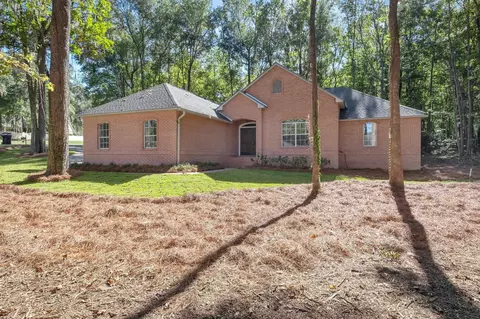 201 Thornberg Dr, Tallahassee, FL 32312