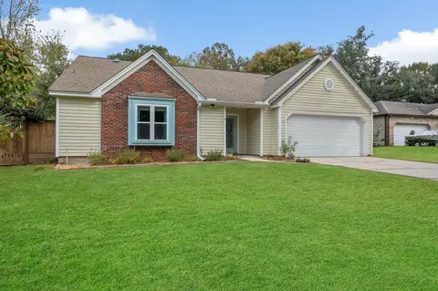 6730 Walden Cir, Tallahassee, FL 32317
