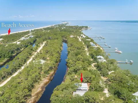168 Harbor Cir, Alligator Point, FL 32346