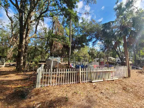 3931 Dove Ln, Perry, FL 32348 photo 9