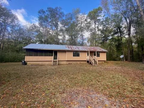 324 Northwood Rd, Crawfordville, FL 32327