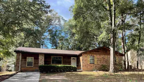 2310 Via Sardina St, Tallahassee, FL 32303