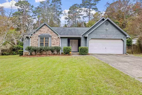 492 Forest Green Dr, Tallahassee, FL 32308
