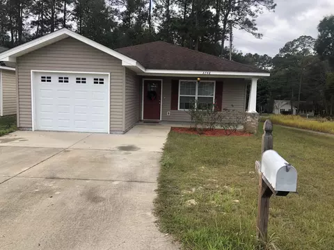 3748 Deshazier Ln, Tallahassee, FL 32303