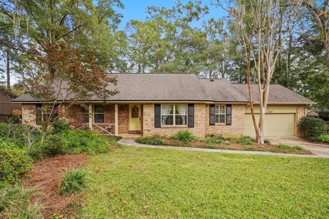 3244 Beaumont Dr, Tallahassee, FL 32309