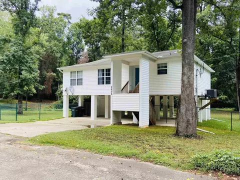 2804 Starmount Ln, Tallahassee, FL 32303