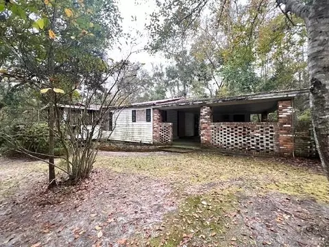307 E 17th St, Havana, FL 32333
