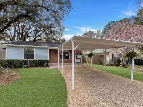 3077 Reed Ln, Tallahassee, FL 32301