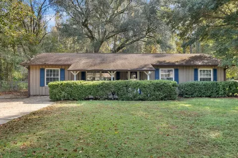 2037 Harriet Dr, Tallahassee, FL 32303