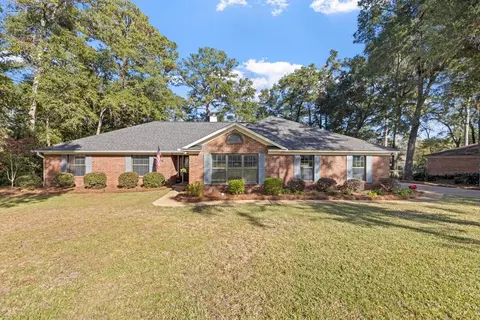 3236 Shamrock St E, Tallahassee, FL 32309