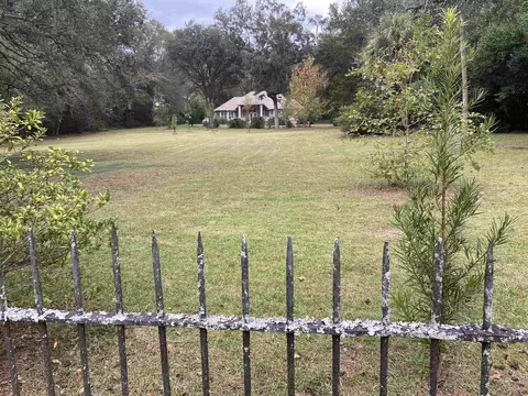 604 S Ride, Tallahassee, FL 32303