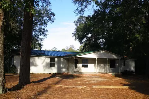 4332 Slash Pine Ln, Tallahassee, FL 32305